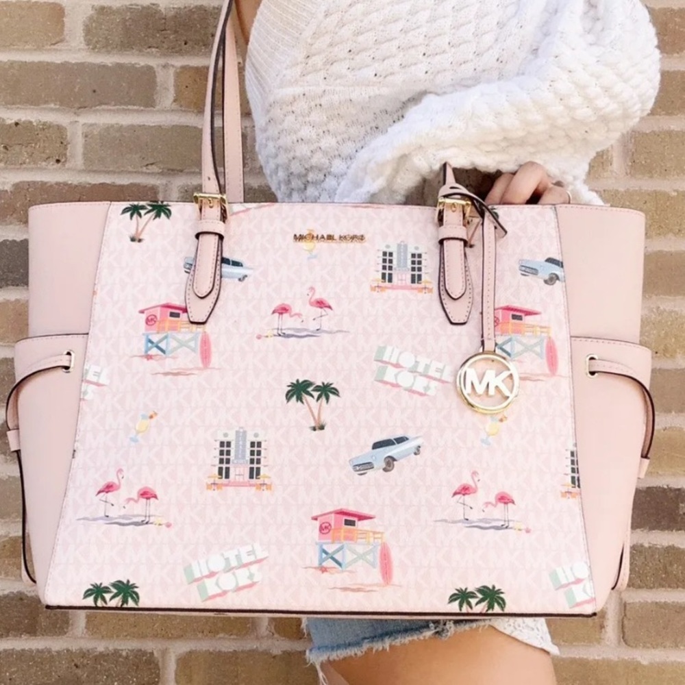 NWT Michael Kors Gilly Large Drawstring Tote Light Powder Blush Pink MK Miami